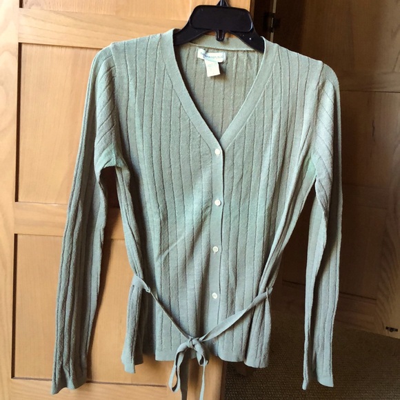 Cardigan - Picture 1 of 2